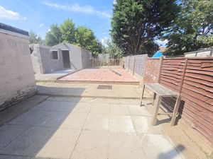 Garden 2- click for photo gallery